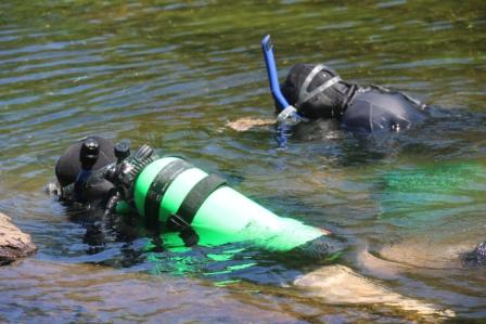 USFS Dive team uses scuba gear to reach the deep infestations. Photo by Ken Meyer, USFS